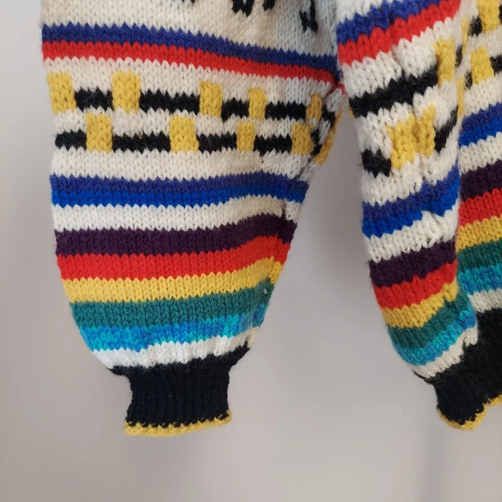Unbranded vintage handknit